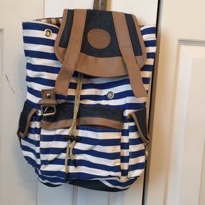 Back pack blue and white striped